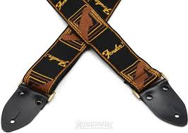 Fender Legacy Vintage Monogram Guitar Strap Reviews | Sweetwater