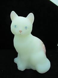 FENTON FACTORY MADE ROSES ON WHITE SATIN HAND PAINTED by P. MILLER SITTING CAT | eBay