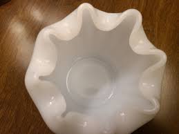 Vintage Fenton White Milk Glass Pinched Rose Vase Bowl 4”T ...