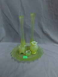 Lot - Vintage & Antique Vaseline Glass Lot