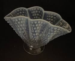 Vtg Fenton® 1942-1944 Stunning Fan Vase Hobnail Opalescent Clear Fades to White | eBay