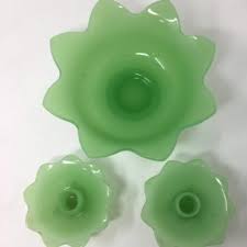 Vintage McKee Roman Arch Shaker - Jadite Junkies