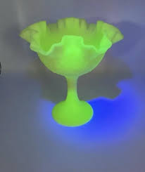 COMPOTE Candy Dish FENTON URANIUM Glass (F01) - Etsy