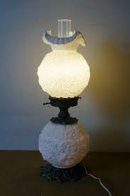 Fenton Poppy Milk Glass Gone with the Wind Hurricane Parlor Lamp GWTW 25"