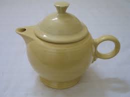 FIESTA Large 44 OZ Tea Pot TEA Sunflower Yellow Homer ...