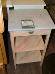 Pottskåp, Marmorskiva, H.70. Metropol - Auktioner i ...