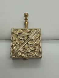 Vintage Gold Tone Pill Box Victorian Style Leaves Faux ...