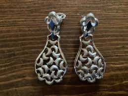 Vintage TRIFARI CLIP EARRINGS Brushed and Shiny Silvertone Dangle Clip Ons Each Marked Moveable Bottom - Etsy