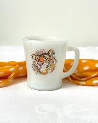 Vintage Esso Tiger Fire King Glass Coffee Cups Mug White ...