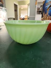 Vintage 1950's Anchor Hocking Fire King Green Jadeite Swirl 9-Inch Mixing Bowl | eBay