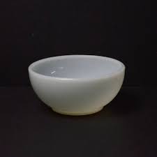 White Vintage Fire King Oven Ware Bowl – Make & Mend