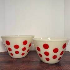 Vintage FIRE-KING "splash-proof" Mixing Bowls and Matching Range Set / Red Dots Design - Etsy