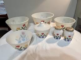 Vintage Fire King Tulip Bowl Set: Grease Jar, Salt & Pepper ...