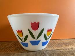 Vintage Fire-king / Anchor Hocking Tulips Pattern Mixing ...