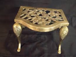 VINTAGE BRASS FIREPLACE FOOTMAN ~ BIRDS OF PARADISE AND POMEGRANTES DESIGN | eBay