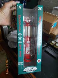 NIB Gearbox Ltd Ed 12" Tall Wayne 1920 Texaco Branded Die ...