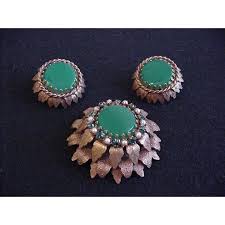 Russian Goldtone Pin and Earrings. For Sale at Ruby Lane