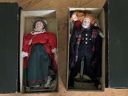 Dept 56 Rare Heritage Village Series The Fezziwigs Christmas Carol 5 Pieces. | eBay