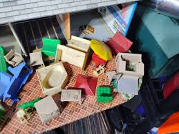 Vintage Marx Tin Large Suburban Ranch Style Dollhouse House ...