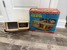 Vintage 1977 Fisher Price Movie Viewer Theater No Movies ...
