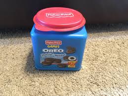 2001 Fisher Price OREO MATCHIN' MIDDLES Shape Matching Game ...