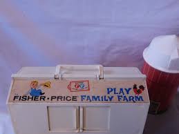 Lot - Fisher Price Vintage Play Family Farm