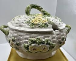 Vintage Floral Basket Ceramic Soup Tureen Daisies made In ...