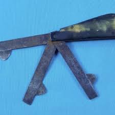 Bleeder Knife - Etsy