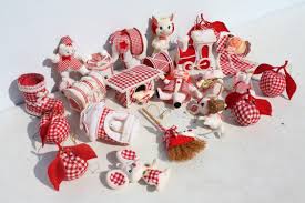 Vintage Christmas Ornaments Unbreakable Red & White ...