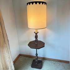 Retro Vintage Floor Lamp | EstateSales.org