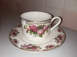 Retroneu The Prestige Collection English Roses Fine China Floral Teacup & Saucer | eBay