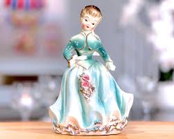 Vintage 1950s Ucagon Japan Ceramic Woman Figurine - Etsy