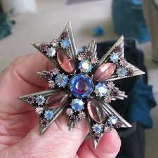 Florenza Vintage Maltese Cross Pin/pendant Amethyst - Etsy Australia