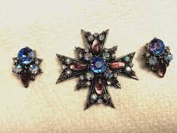 Florenza Maltese Cross Necklace - Etsy