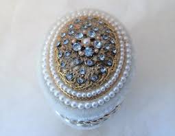 Jeweled Oval Ring Egg Shell Box, Small Tiny White Velvet ...