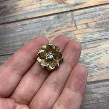 Vintage rhinestone rose clip on earrings in gold tone metal | eBay