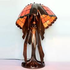 Tiffany Style Stained Glass Table Lamp - Luxurious Decor