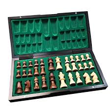 LJJ Magnetic Chess Set – Folding Chess Board Made of Solid Wood 33 x 33 cm : Amazon.de: Toys
