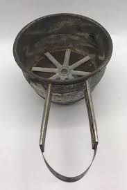 Vintage Foley Aluminum Flour Sifter 1 Cup Hand Sqeeze Works ...