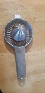 VINTAGE FOLEY ALUMINUM CITRUS LEMON ORANGE JUICER REAMER PAT ...