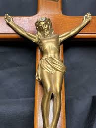 Vintage Hand Carved Wooden Wall Cross W Molded Resin Jesus ...