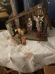 Show me your Nativity Scenes : r/ChristmasDecorating