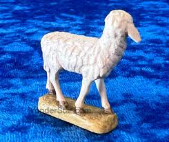 Sheep Looking Left LEPI Reindl Italian Carved Nativity ...