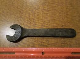 RHODE ISLAND TOOL CO. 13/16" Engineers Wrench, RI-Circle ...