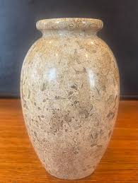 Post-Modern Italian Marble Vase For Sale at 1stDibs
