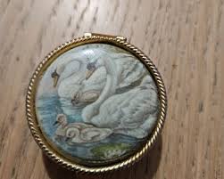 Boîte ancien pilulier - Collection