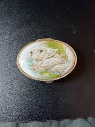 Does anyone know how much this would be worth? I got it ...