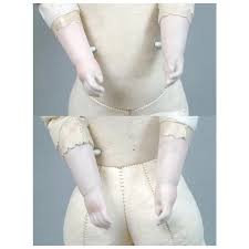 Darling 17” Turned Shoulder Head Closed Mouth Alt, Beck, & Gottschalck. For Sale at Ruby Lane