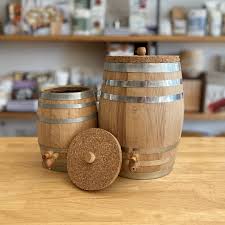 Upright Oak Barrel | preserved