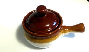 French Onion Soup Crock Bowls with Handles and Lids, Stoneware Gibson Home